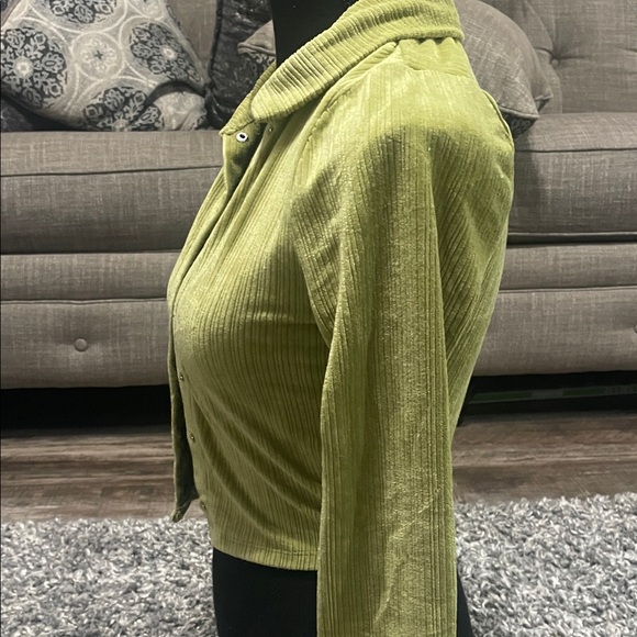 Lime Green Button-Up Ribbed Cardigan - Picture 2 of 6